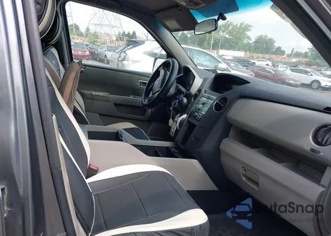 2011 Honda Pilot Lx z USA, uszkodzony, nr VIN 5FNYF4H24BB098226